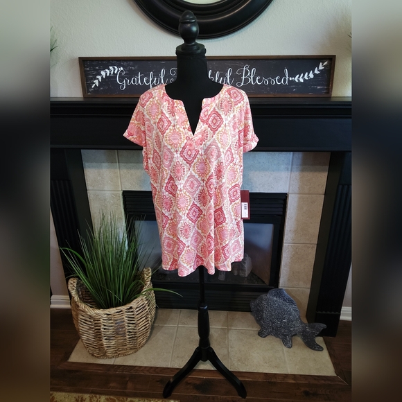 Love Scarlett Tops - LOVE SCARLETT Pink and Cream  Patterned Blouse